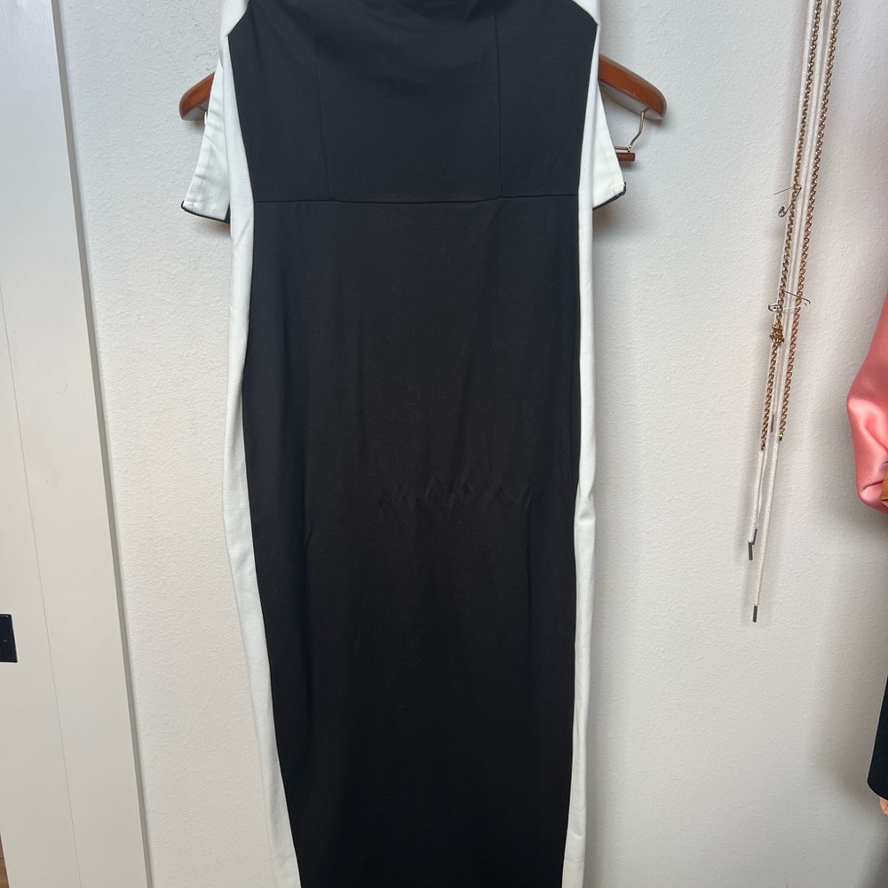 NWT Elegant Black and White Dress